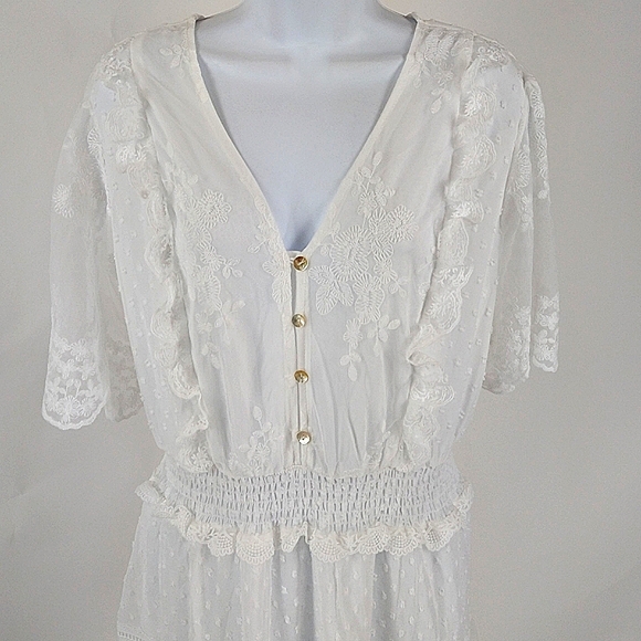 White lace overlay maxi - Picture 2 of 10